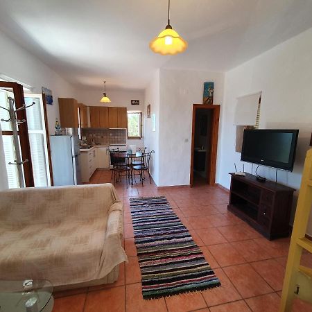 Appartement Stoupa Mani Tower Extérieur photo