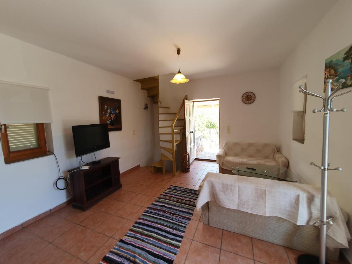 Appartement Stoupa Mani Tower Extérieur photo