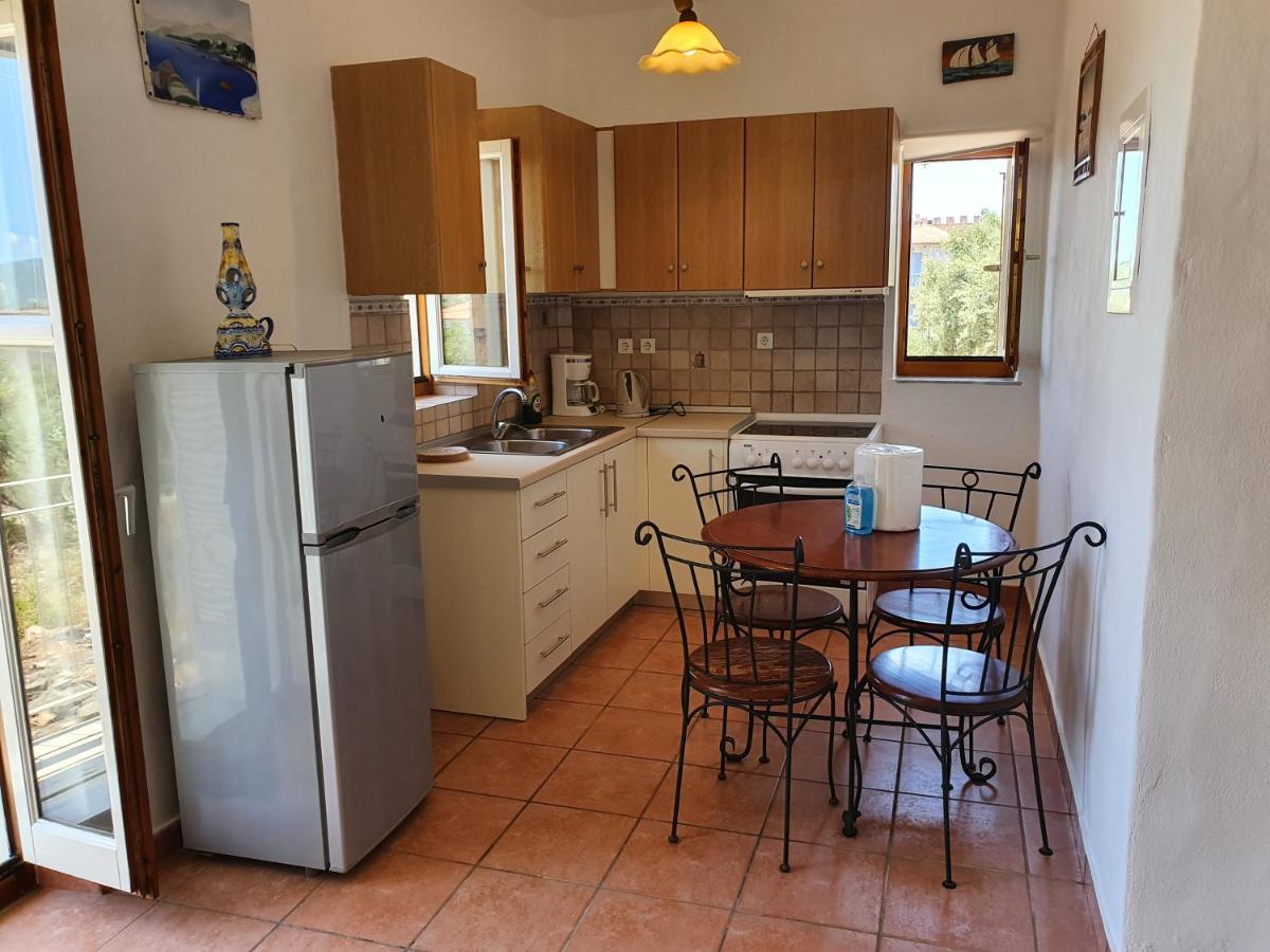Appartement Stoupa Mani Tower Extérieur photo