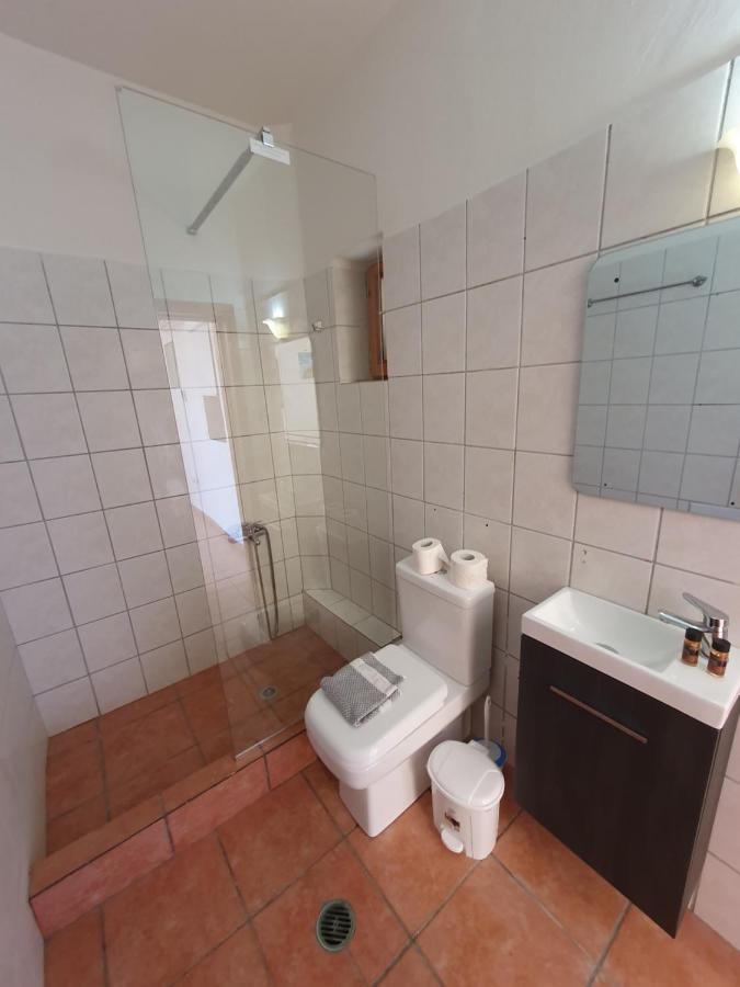Appartement Stoupa Mani Tower Extérieur photo